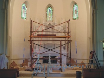 Texas Artist Sandy Dusek,historic altar restoration at St.John Lutheran Church,Bartlett,Tx,in progress altar primed